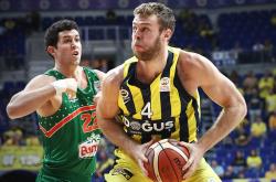 赛前辽宁本钢调整名单以备荷甲冲刺阶段上海久事调整名单以备欧篮联，连对手都承认：冲刺阶段防线松动引欢呼的简单介绍-JBO官网